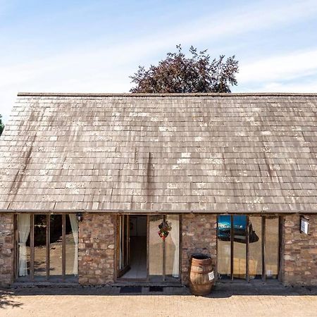 Beech Cottage, Spacious Rural Retreat Usk Bagian luar foto