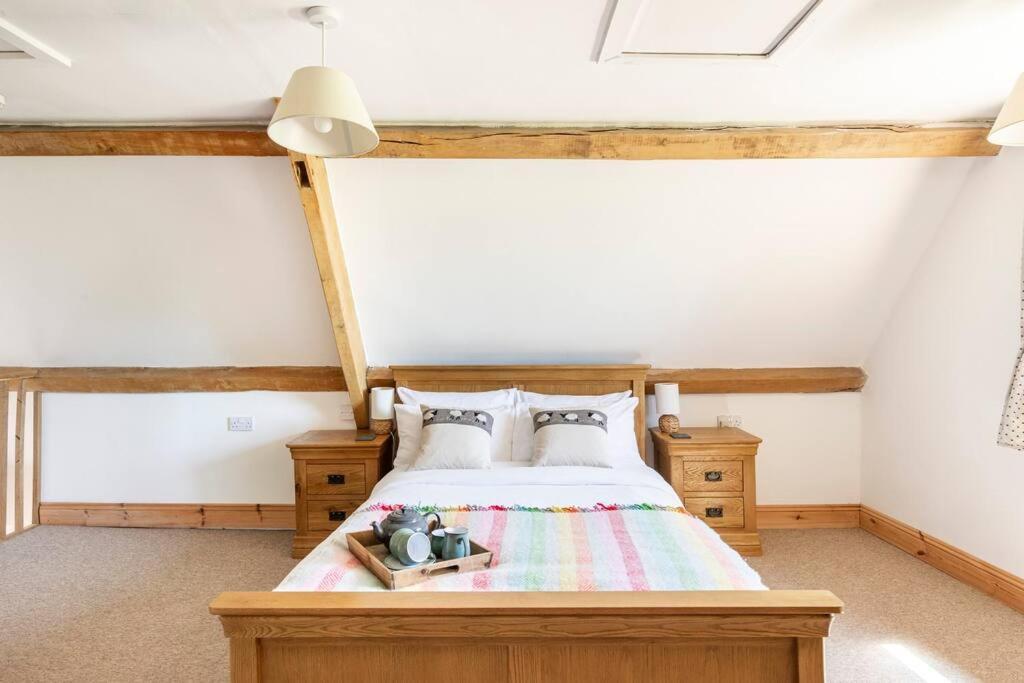 Beech Cottage, Spacious Rural Retreat Usk Bagian luar foto